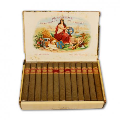 Lot 293 - La Corona Petit Coronas