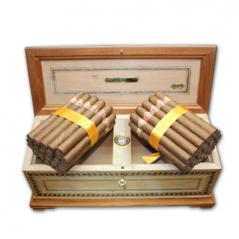 Lot 294 - H.Upmann Antique Replica Humidor