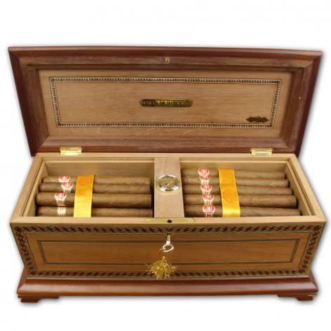 Lot 297 - H.Upmann Replica series Tacos Imperiales Humidor