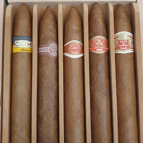 Lot 298 - Seleccion Piramide