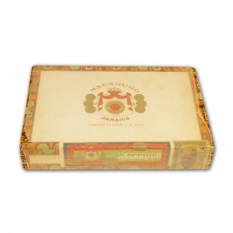 Lot 29 - Macanudo Churchills