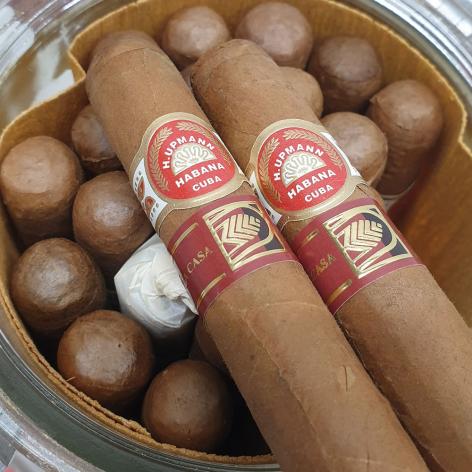 Lot 2 - H. Upmann Noellas