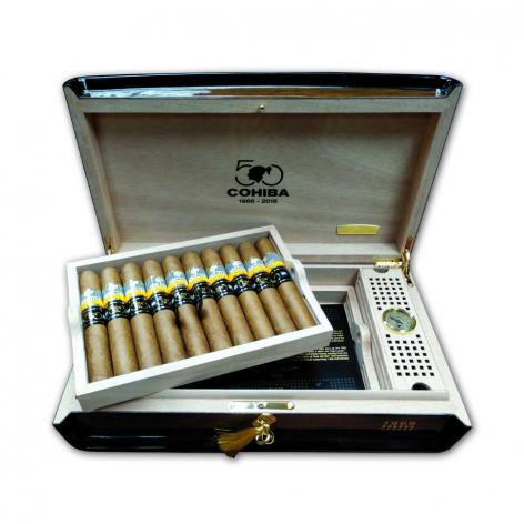 Lot 300 - Cohiba Majestuosos