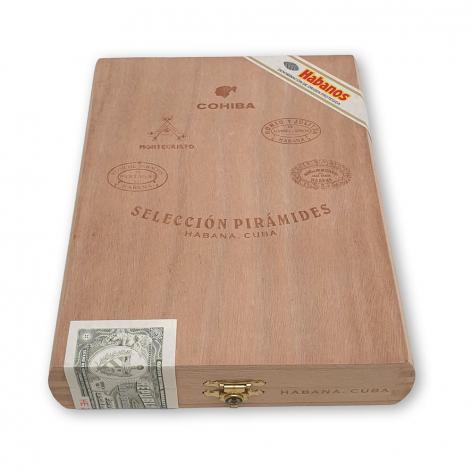 Lot 300 - Seleccion Piramide