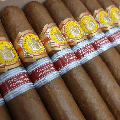 Lot 301 - El Rey Del Mundo Tainos