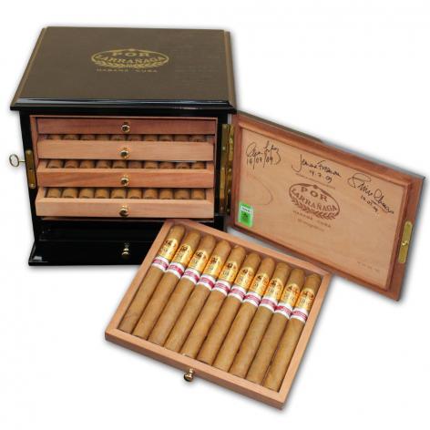 Lot 301 - Por Larranaga Magnificos Humidor