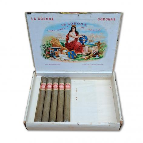 Lot 302 - La Corona Coronas 