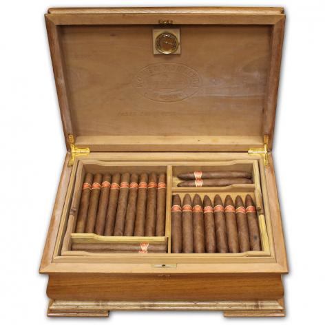 Lot 302 - Romeo y Julieta 125th Anniversary Humidor