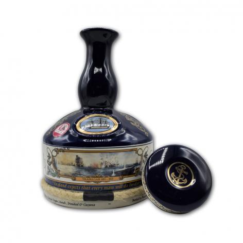 Lot 304 - Pussers Trafalgar 15YO Rum Ceramic Decanter