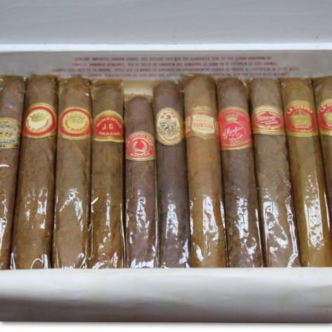 Lot 304 - Mixed Single Cigars