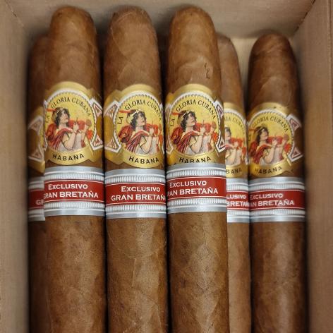 Lot 307 - La Gloria Cubana Britanicas Extra