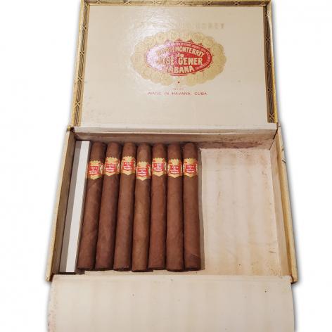 Lot 310 - Hoyo de Monterrey Coronas