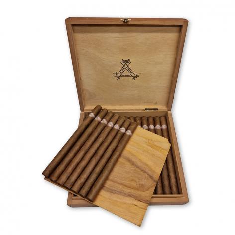 Lot 315 - Montecristo A