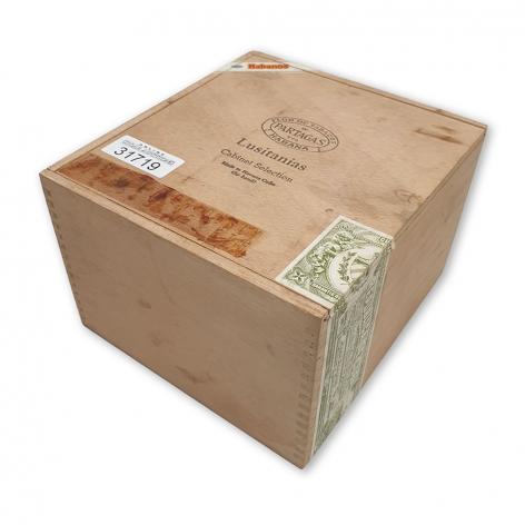 Lot 31 - Partagas Lusitanias 