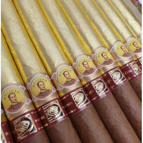 Lot 31 - Bolivar Gold Medal