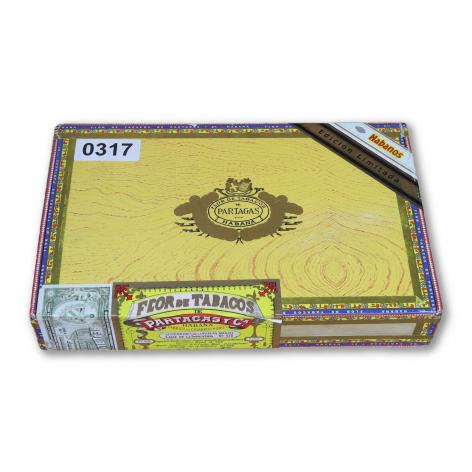 Lot 320 - Partagas Piramides