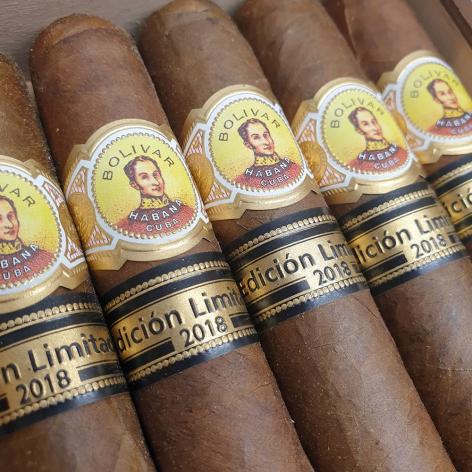 Lot 320 - Bolivar Soberano 