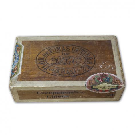 Lot 320 - Flor de Tomas Gutierrez Excepcionales Chicos