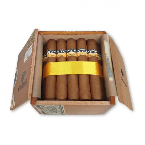 Lot 321 - Cohiba Robustos