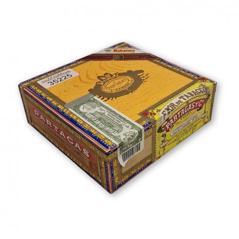Lot 322 - Partagas Culebras