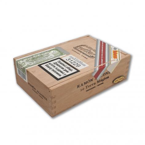 Lot 325 - Ramon Allones Terra Magica 