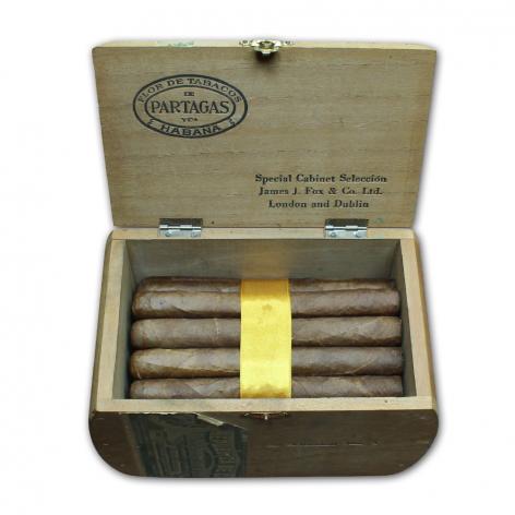 Lot 326 - Partagas Seleccion no.3