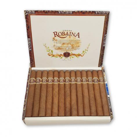 Lot 327 - Vegas Robaina Familiar