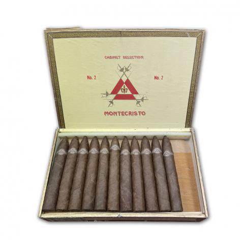 Lot 32 - Montecristo No.2