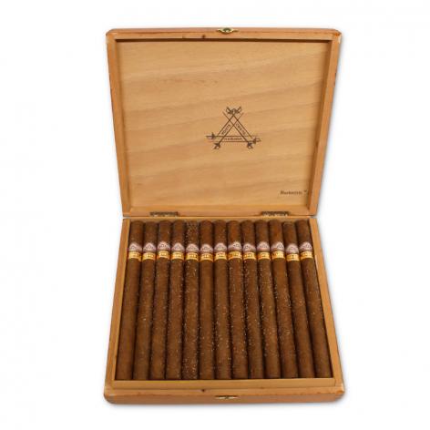 Lot 32 - Montecristo A