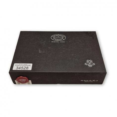 Lot 330 - Partagas Serie D No.4 Reserva