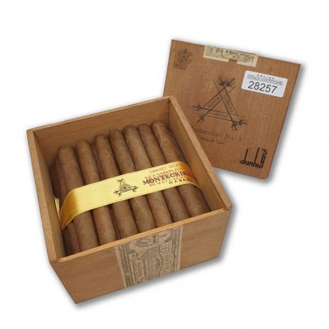 Lot 332 - Dunhill Montecristo No. 3