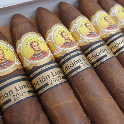 Lot 333 - Bolivar Petit Belicosos