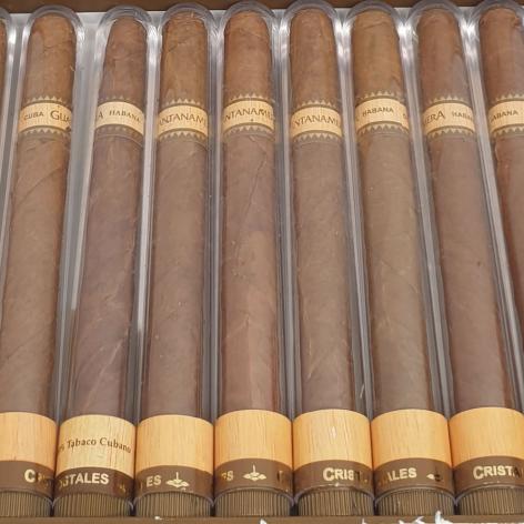 Lot 333 - Guantanamera Cristales