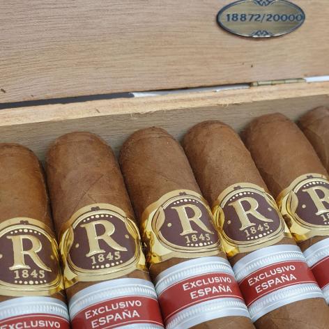 Lot 337 - Vegas Robaina Maestros 