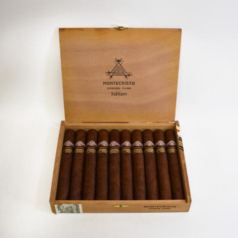 Lot 338 - Montecristo Sublimes 