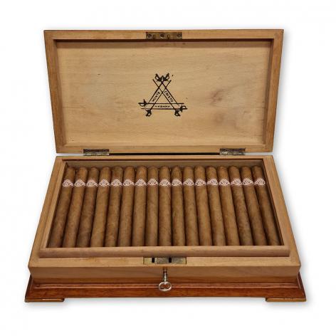 Lot 338 - Montecristo B