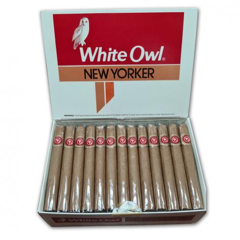 Lot 33 - White Owl New Yorker