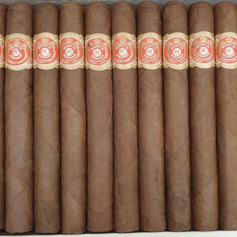 Lot 33 - Punch Coronas 