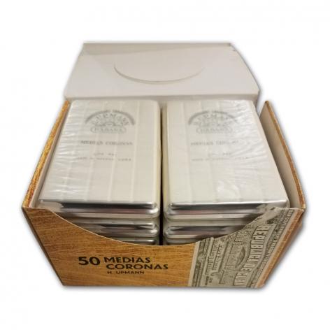 Lot 33 - H.Upmann Media Coronas