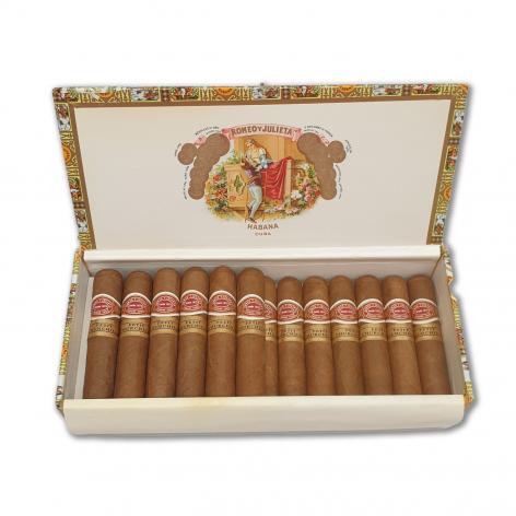 Lot 340 - Romeo y Julieta Petit Churchills