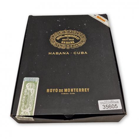Lot 340 - Hoyo de Monterrey Petit Belicosos Travel Humidor