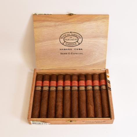 Lot 342 - Partagas D Especial