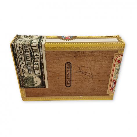 Lot 342 - Por Larranaga Coronas