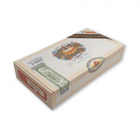 Lot 343 - H. Upmann Robustos
