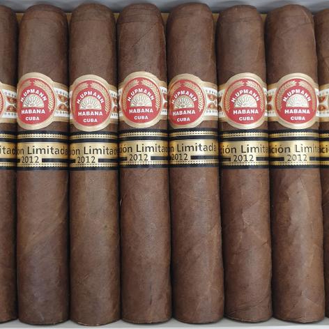 Lot 343 - H. Upmann Robustos