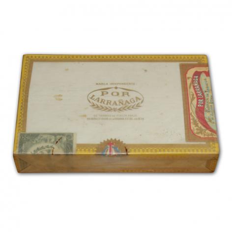 Lot 344 - Por Larranaga Petit Coronas