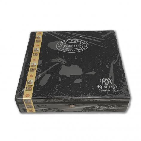 Lot 346 - Romeo y Julieta Churchills Reserva