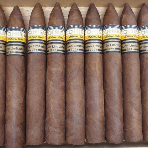Lot 346 - Cohiba Piramides 