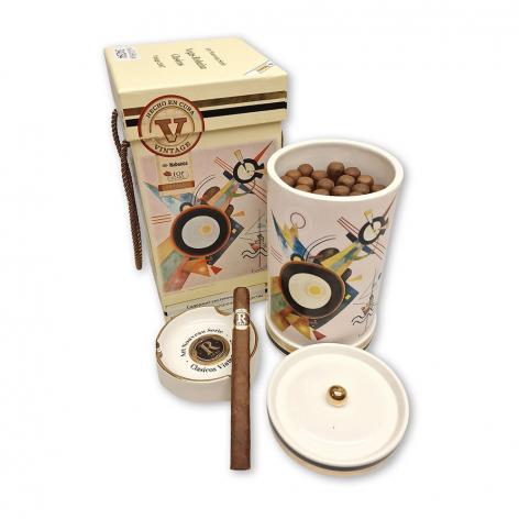 Lot 347 - Vegas Robaina Clasicos Vintage 2007