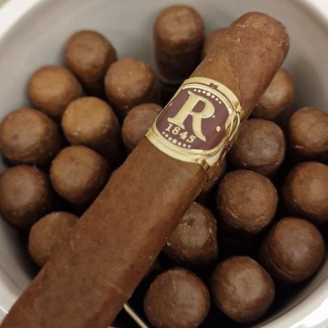 Lot 347 - Vegas Robaina Clasicos Vintage 2007